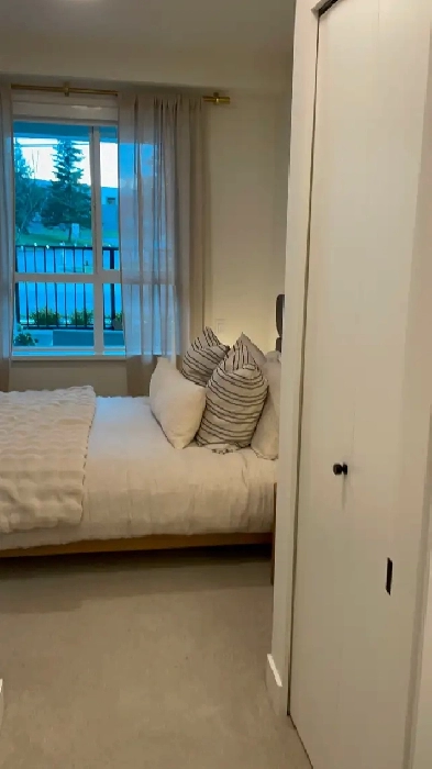 ($2000) 2025 New Build 1BD 1Bath Top Floor Apartment for rent Image# 1