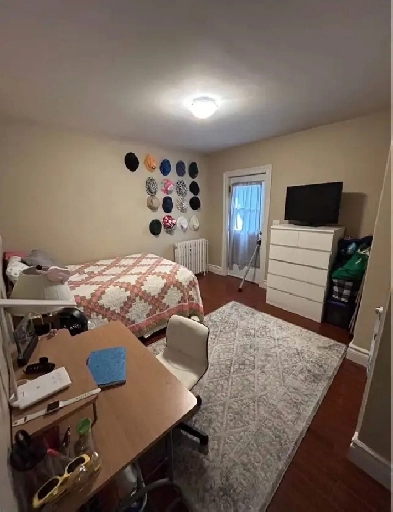 Room for sublet (May-August) Image# 1