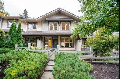 3 bed 3 bath townhouse Willoughby Image# 1