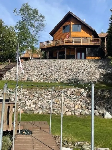 Lake home for sale Image# 6