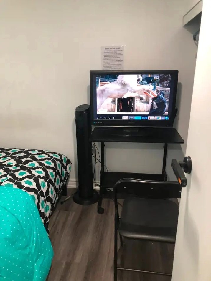 Furnished and Affordable Room in Scarborough for Rent (Weekly) in City of Toronto,ON - Room Rentals & Roommates