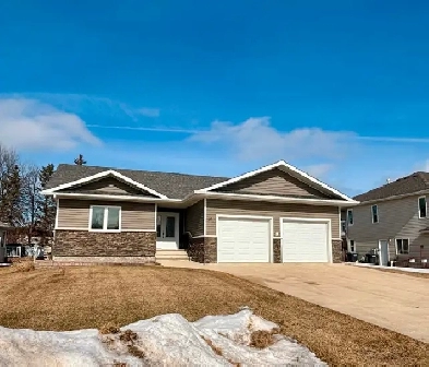 3 Bed | 3 Bath | Great Neighbourhood | Heated Floors Image# 3