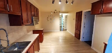 Grand 5 1/2 RDP Image# 1