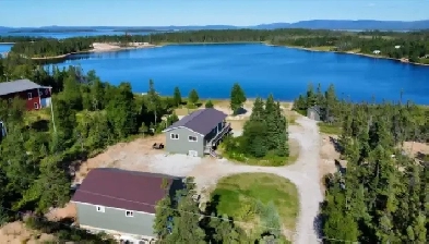 WATERFRONT HOME ON SANDY LAKE Image# 5