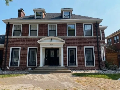1610 Victoria Avenue - Main Unit, Windsor ON Image# 7