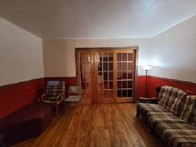 4 1/2 Apartment for Rent Image# 1