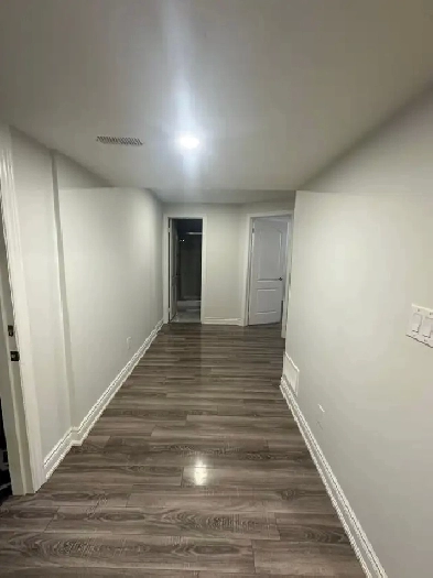 1 bedroom basement for rent from April Image# 1