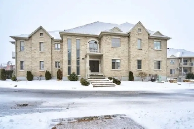 Condos a vendre Image# 1