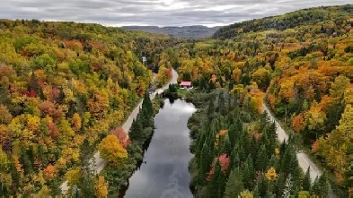 Maison bois rond 2 ch. bord Rivière Mastigouche Mandeville Image# 17