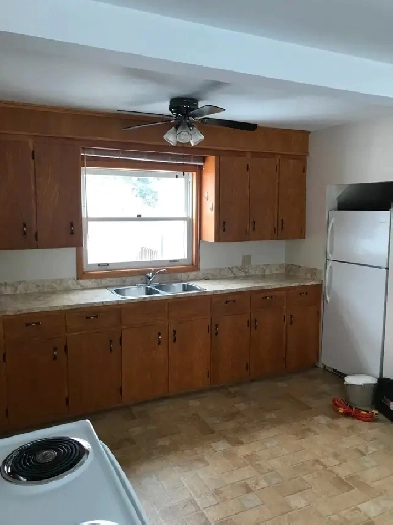 Summerside - 2 Bedroom Apartment - $995/month Image# 1