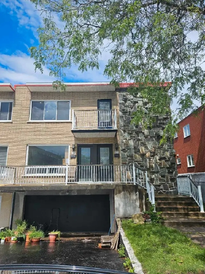 Grand 5 1/2 à Montréal ahuntsic in City of Montréal,QC - Apartments & Condos for Rent