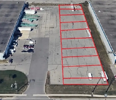 Truck/ Trailer Parking available Mississauga – Paved yard Image# 2