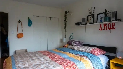 Year-Long Rental– Fully Furnished 1-Bed Fairview Apartment Image# 1