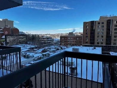 For $127,000! 1 BED 1 BATH CONDO Image# 1