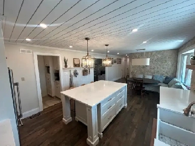 Beautiful Country 1 Acre Property for Sale 5 min from Drayton Image# 1