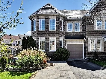 Large Bright Room in Barrhaven for rent Image# 1