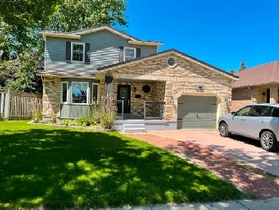 3 Bed 3bath detach house with finished Basement near T.J. Dolan Image# 1