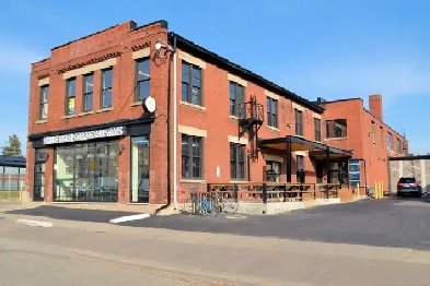 1,089 SF - 2,669 SF of Commercial Space for Lease Image# 1