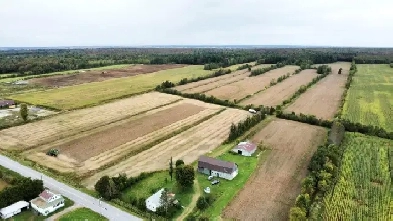 Ste-Cécile-de-Milton : Ferme 103 acres, 59 acres cultivables Image# 9