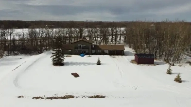 One-of-a-kind 2,367sqft cottage-like home nestled on 4acres! Image# 1