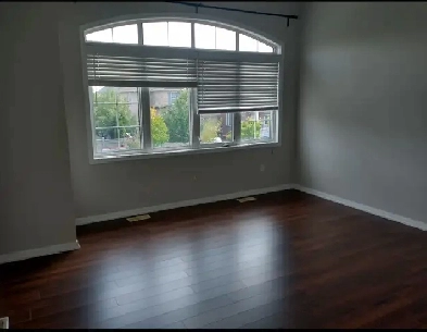 Master bedroom available for rent Image# 1