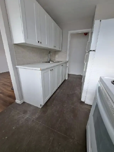 Two Bedroom Apartment Image# 1