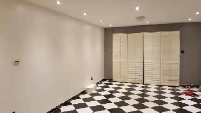 3 Bedrooms for rent in beautiful unit @ Hurontario/ Eglinton Image# 1