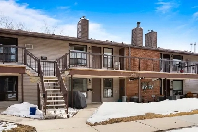 74 Gore Pl -  Condo In Unbeatable Location of Normanview West Image# 1