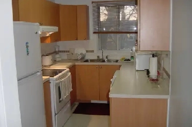 Room for Female, private balcony near university Image# 8