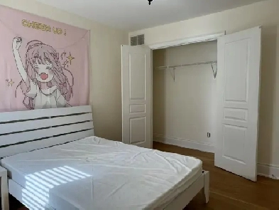 One bedroom for rent at Yonge St and Finch Ave Image# 2