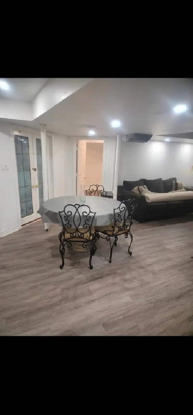 Female private room Image# 2