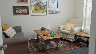 Prime Office Spaces Available for Rent within a Busy Clinic Image# 9