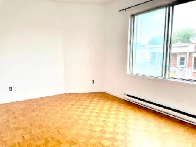 4 1/2 chamber  2 bedroom  Ahuntsic Metro Sauve  Lajeunes - 7 Image# 5