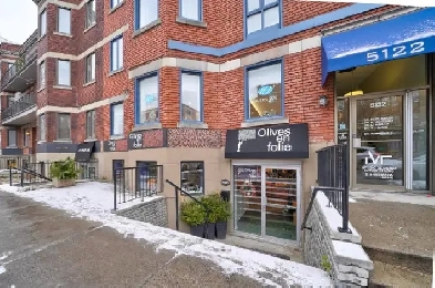 Commercial space for rent on great part of Sherbrooke! Image# 2