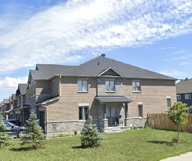 4 bedrooms 2.5 bathrooms 2 garage for rent start June 1st Image# 5