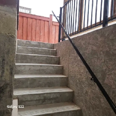 Legal basement apartment Image# 8