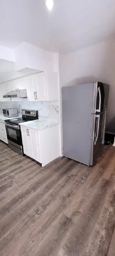 CLEAN TWO BEDROOM BASEMENT AVAILABLE IN BRAMPTON as of MAY 1 Image# 5