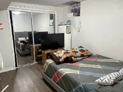 Legal One bedroom Basement for Rent Image# 4