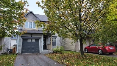 Renovated Detached House 4 Bedrooms 3 Bath in Oshawa for Rent Image# 1