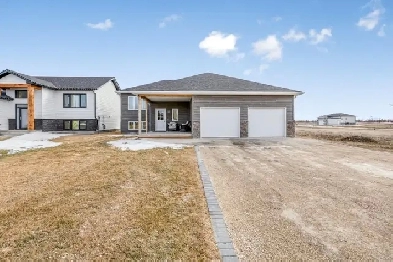 OPEN HOUSE! 5bdrm Country Oasis only 20min from the SE Perimeter Image# 1