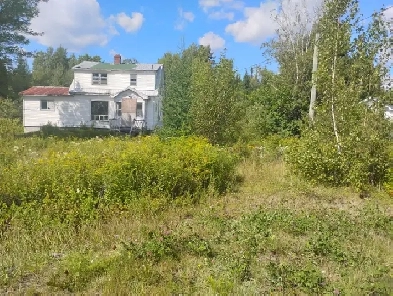 Fixer upper house for cheep 40000 Image# 3
