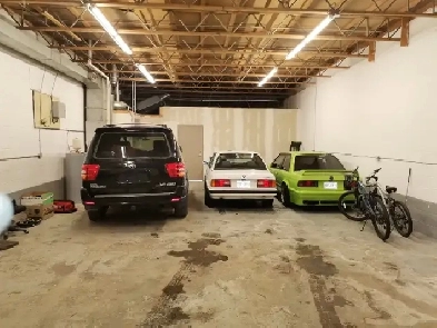 NE 1500sf industrial warehouse shop lease drive-in door Image# 11