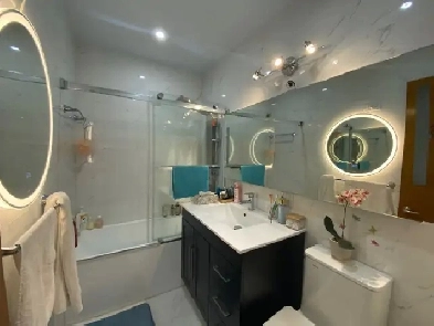 Big 5 1/2 Furnished Apartment Montreal Image# 1