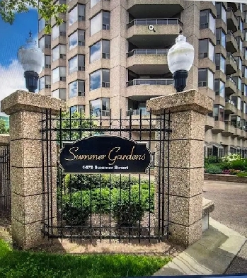 Elegant Executive Condo in the Heart of Downtown Halifaxhe city. Image# 7