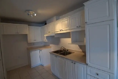 Beautiful open-concept 3 1/2 apartment unit for rent Image# 1