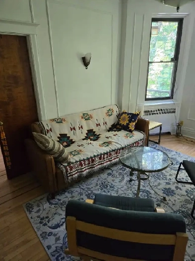 Room for Rent - $815/month (bills included) - CDN Image# 1