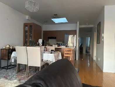 room for rent in a condo in bois franc Image# 1