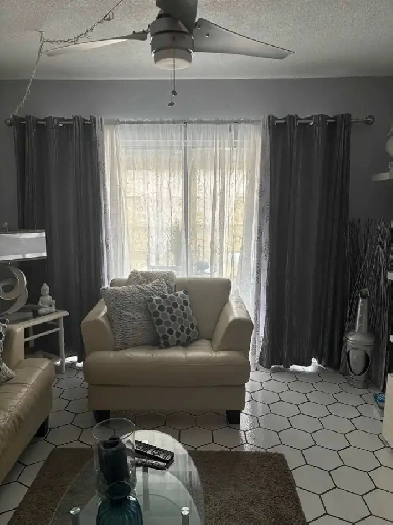 condo a louer à fort Lauderdale dans un complexe de 55ans et Image# 1