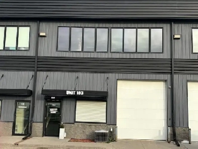 Centrally located great little warehouse space Image# 5