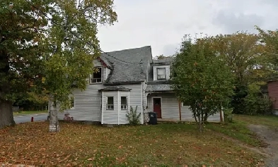 Cozy studio apt near downtown Chatham for $870, heat included Image# 5